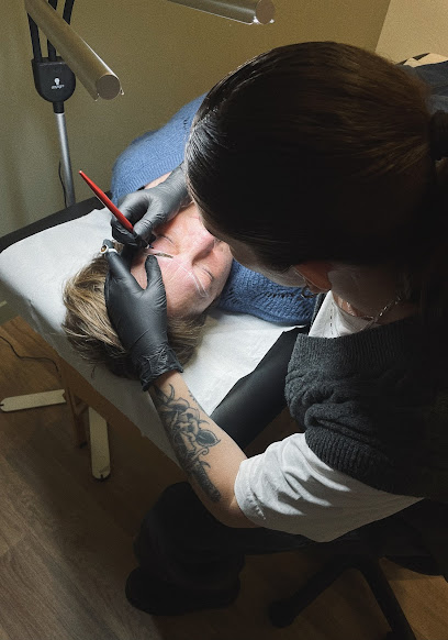Azalee | Art’Corps Tattoo Shop